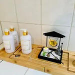 אכסניה Petite Cozy Dans Maison *