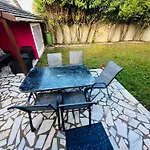 Petite Cozy Dans Maison אכסניה *