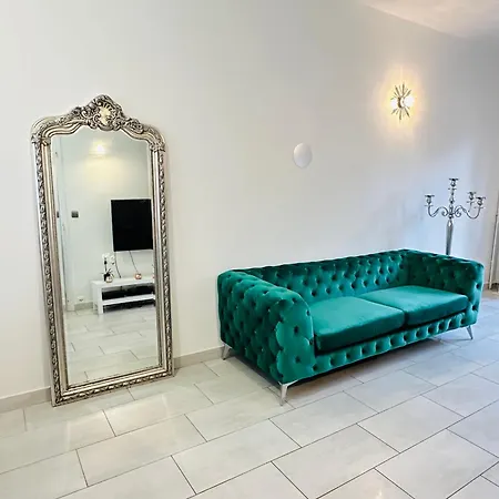 Petite Cozy Dans Maison Hostal *
