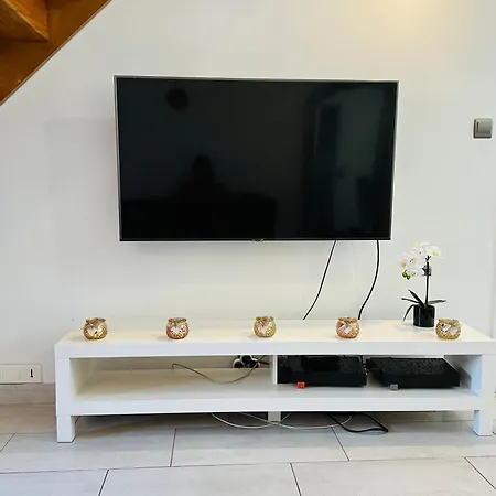 Petite Cozy Dans Maison אכסניה *