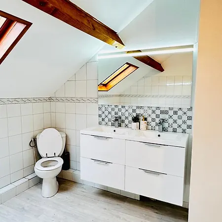 אכסניה Petite Cozy Dans Maison בזונס